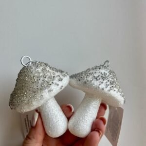 Dekoratyviai pakabinami grybai